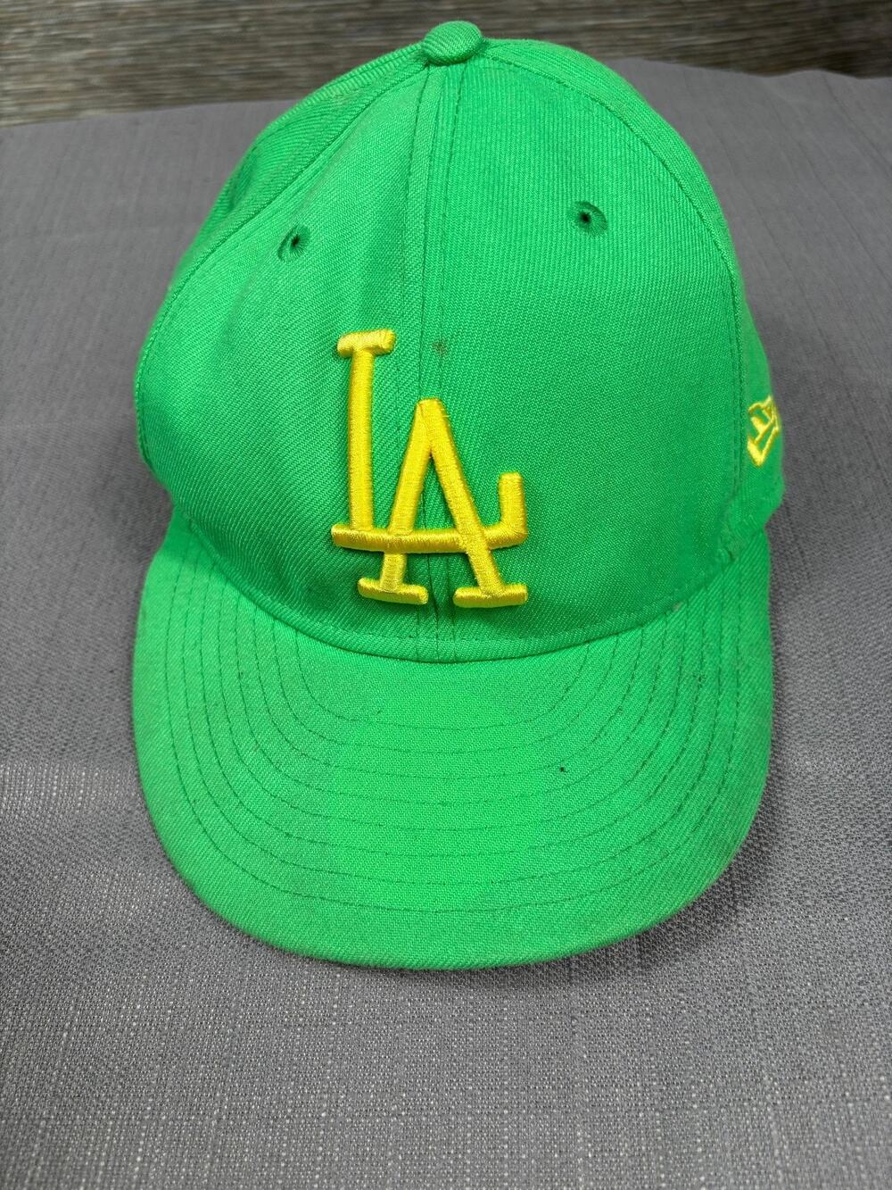 Los Angeles Dodgers Hat Cap Fitted Mens 7 3/8 Green MLB Baseball New Era